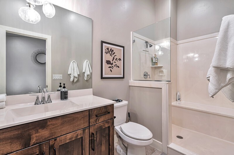 Building Photo - 4038 S Sweet Escape Dr