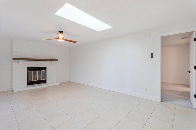 Building Photo - 3002 SMU Blvd