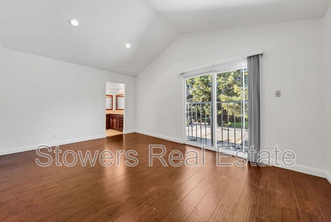 Building Photo - 40232 San Sebastian Pl