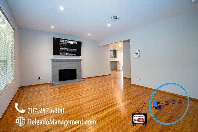Building Photo - East Vallejo Gorgeous newly remodeled home
