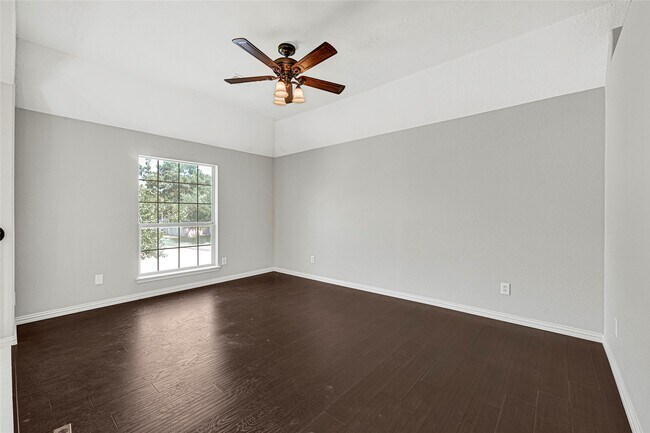 Building Photo - 14450 Eastern Redbud Ln