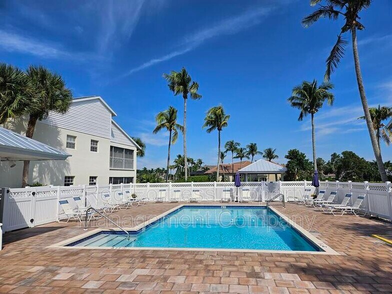 Building Photo - 14999 Rivers Edge Ct