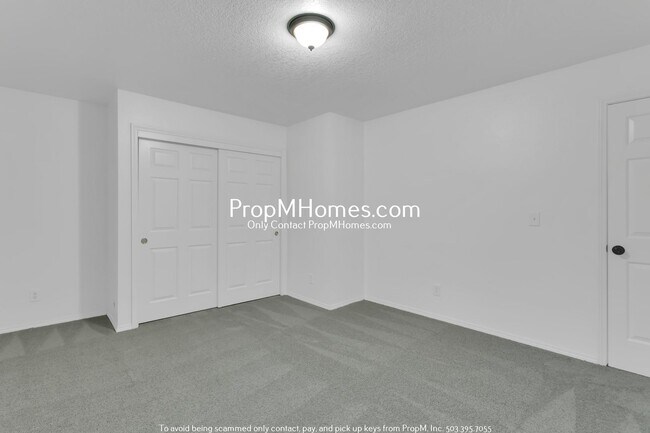 Building Photo - 2570 Oregon City Blvd