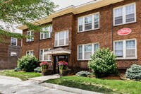 Building Photo - Snelling Villas