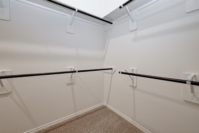 Building Photo - 32037 Towering Birch Trl