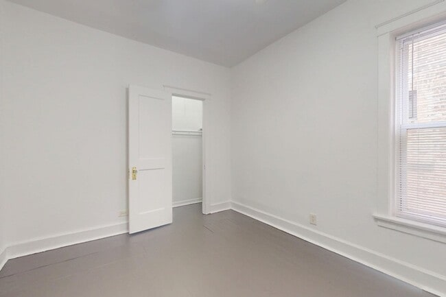 Floorplan - 918 E. Hyde Park Boulevard