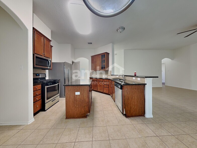 Building Photo - 10006 Blissfull Valley Ln