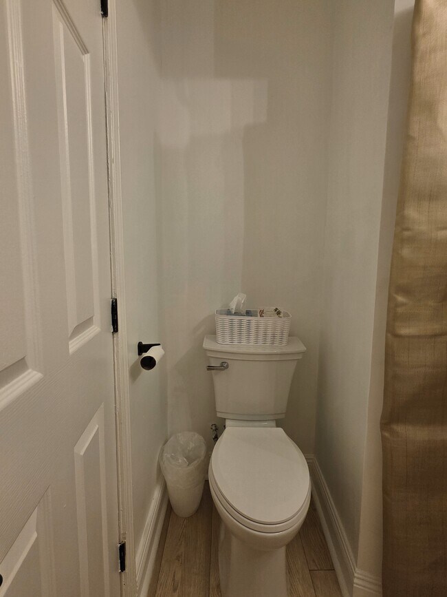 Building Photo - 2534 Cleveland Ave