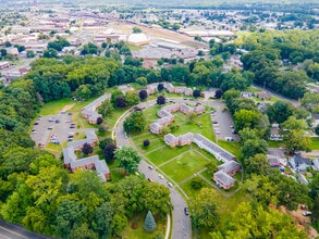 Building Photo - 76 Mercury Ct