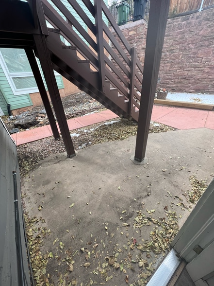 Patio - 1125 Manitou Ave