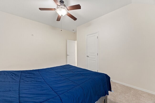 Building Photo - 19914 Sagebrush Cove