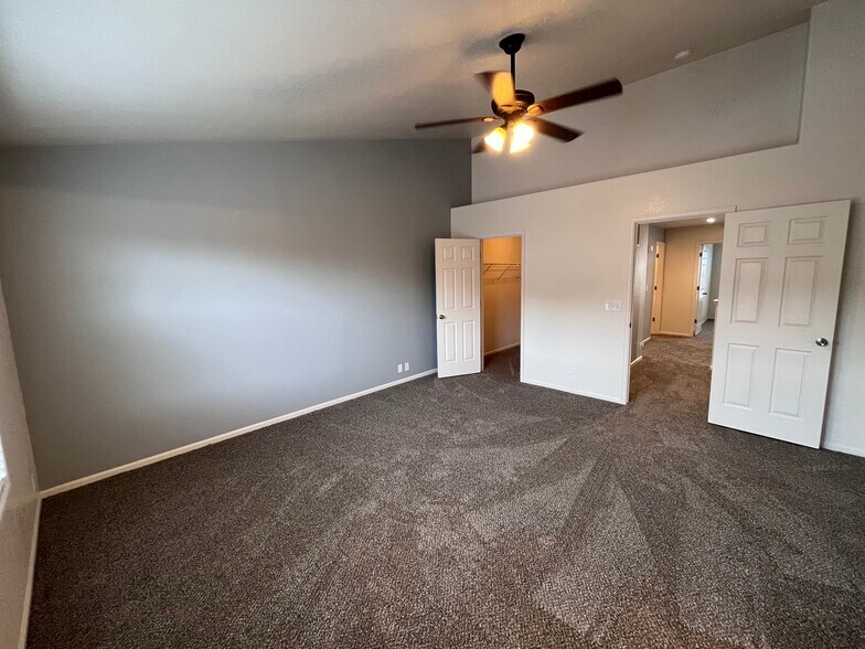 Building Photo - 1888 Reilly Grv