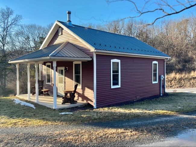 Building Photo - 1583 Clark Hill Rd