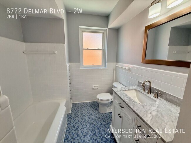 Building Photo - 8722 Delmar Blvd