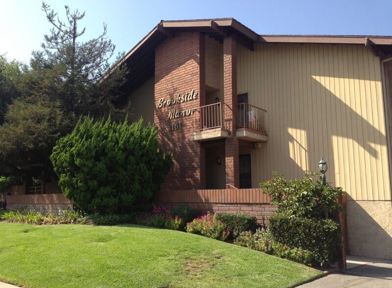 Building Photo - 1161 W Duarte Rd