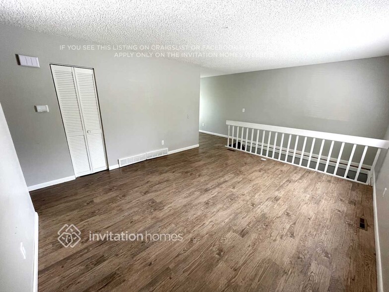 Building Photo - 18516 W 59th Dr