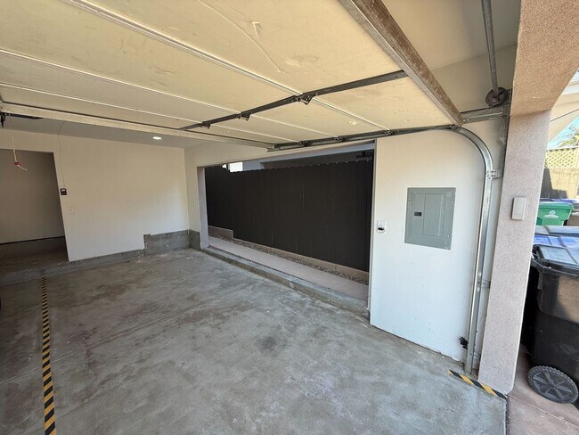 Building Photo - Newly Built 1-Bedroom ADU in Prime Pacific...
