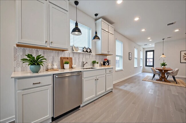 Building Photo - 6311 Serenity Terrace Dr