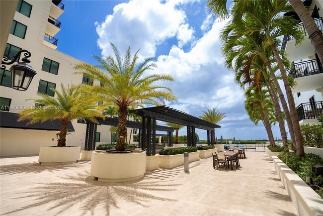 Building Photo - 1300 Ponce de Leon Blvd