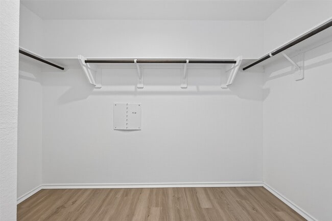 Building Photo - 14556 Lily Plns Dr