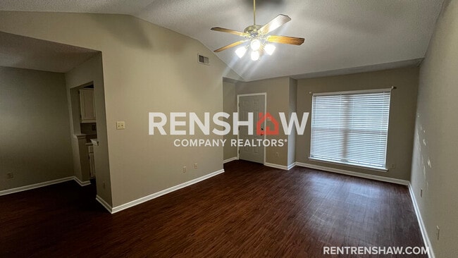 Building Photo - 2230 Curbertson St