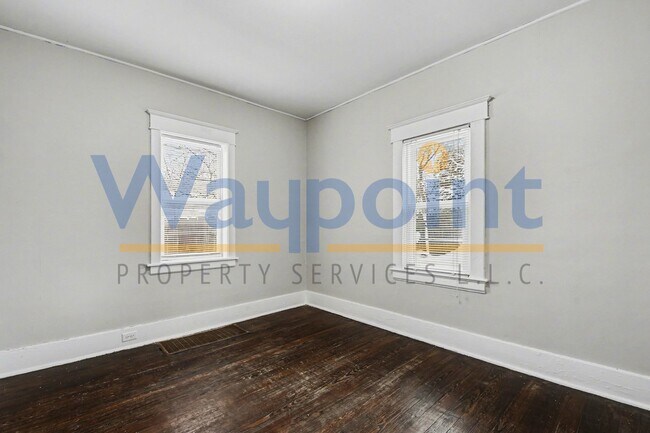 Building Photo - 412 Breens Ct SW