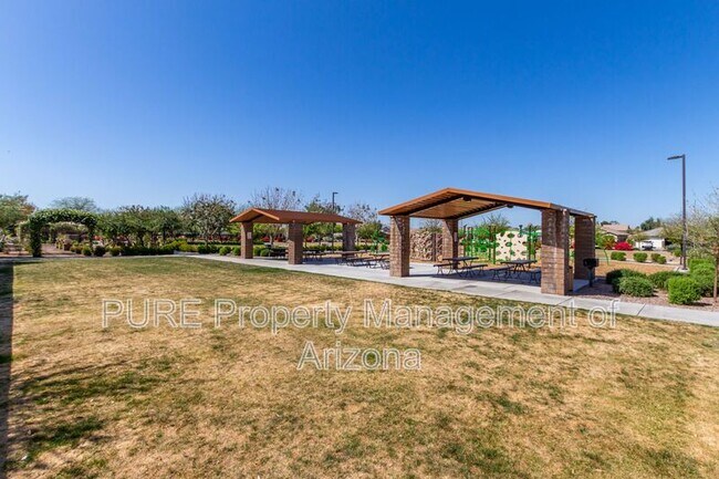 Building Photo - 1423 N Balboa