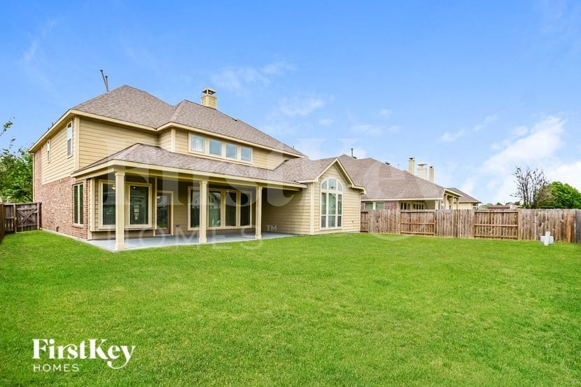Building Photo - 10402 Golden Hearth Ln