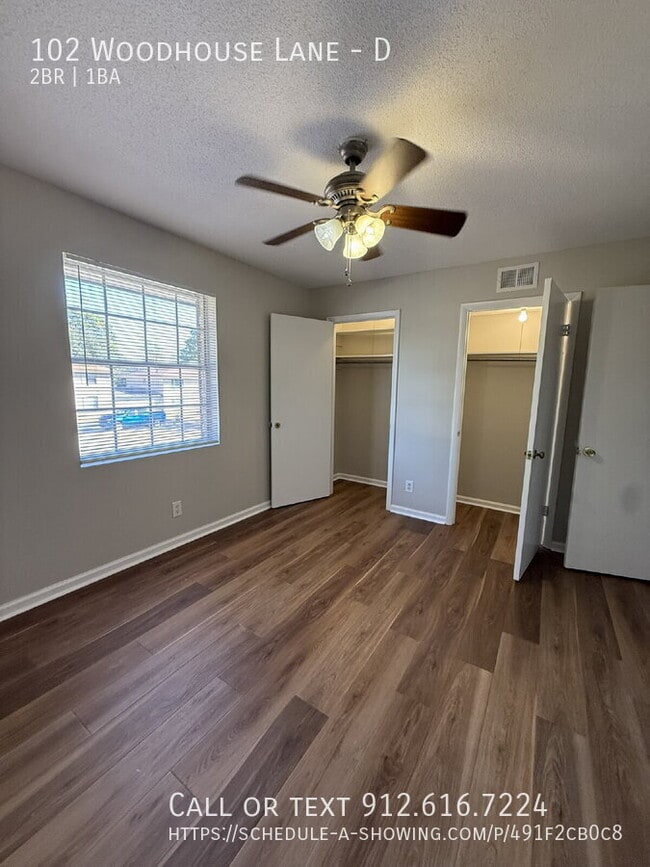 Building Photo - 102 Woodhouse Ln