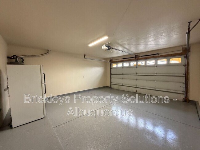 Building Photo - 1612 3rd St SW