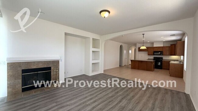 Building Photo - 12383 Luna Rd