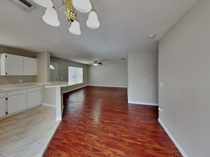 Building Photo - 3705 N 52nd St