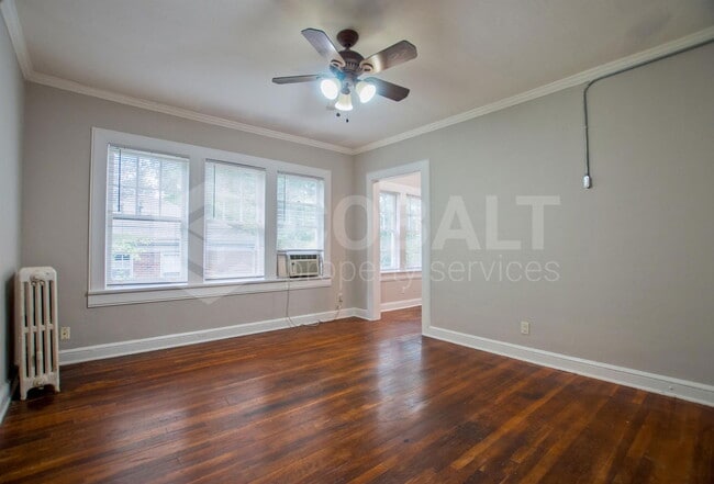 Building Photo - 674 Somerset Ter NE