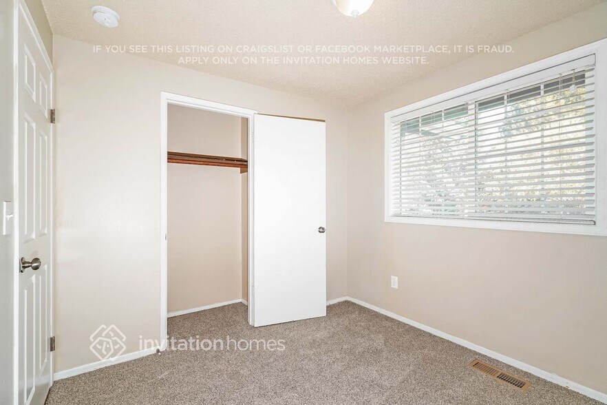 Building Photo - 29825 45th Ave S