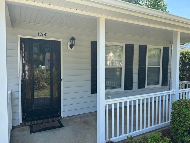 Building Photo - Age 55+ Community - Pet-friendly, Two Bedroom Home with Carolina Room in Murrells Inlet! Availabl...