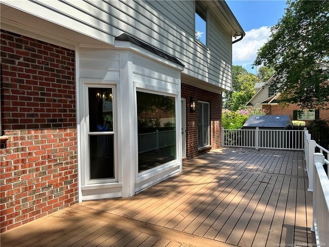 Building Photo - 493 Kingsford Rd