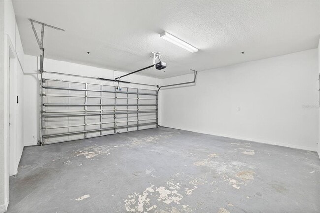 Building Photo - 2532 Grand Central Pkwy