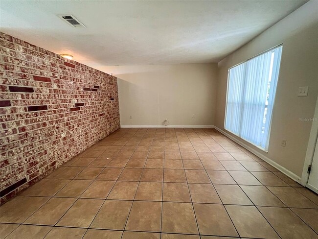 Building Photo - 536 NW 34th St