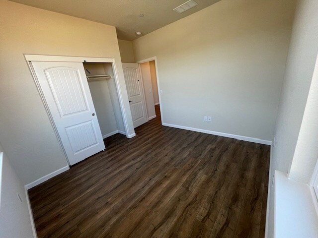 Building Photo - 658 Arlington Wy