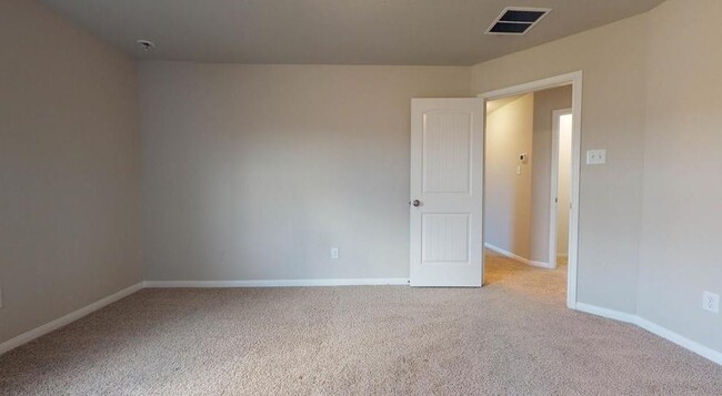Building Photo - 3010 Orchid Ranch Dr