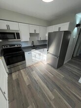 Building Photo - 2726 Center St