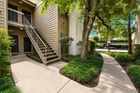 Building Photo - 10053 Westpark Dr