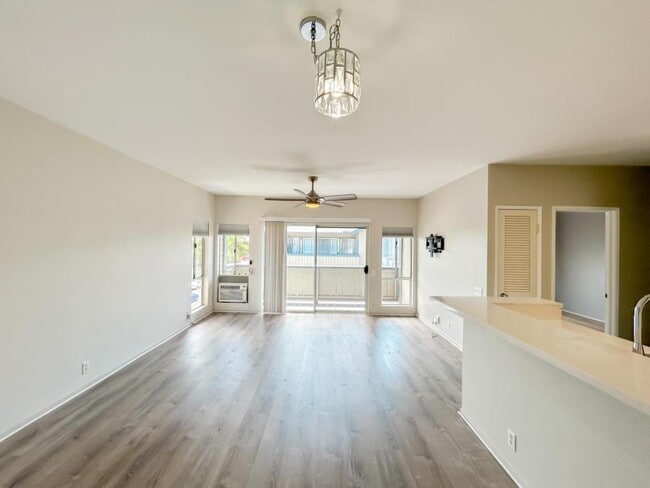 Building Photo - 91-269 Hanapouli Cir, unit 15I