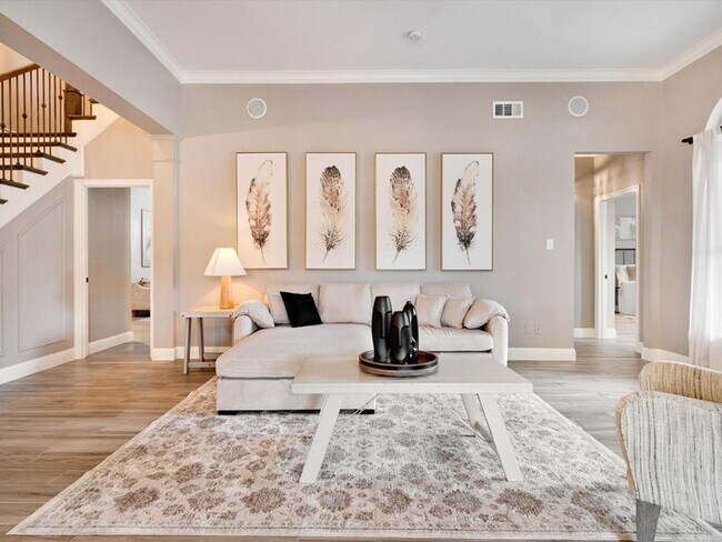 Building Photo - 3228 Port Royal Ct
