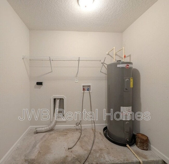 Building Photo - 7156 Timmerman Ln