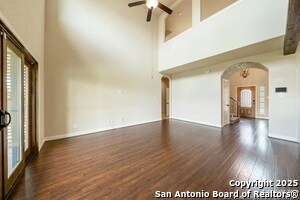 Building Photo - 11602 Camp Real Ln