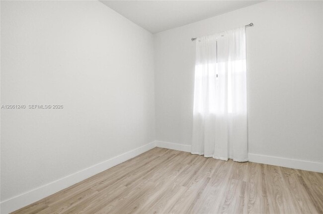 Building Photo - 3430 W 106th Terrace