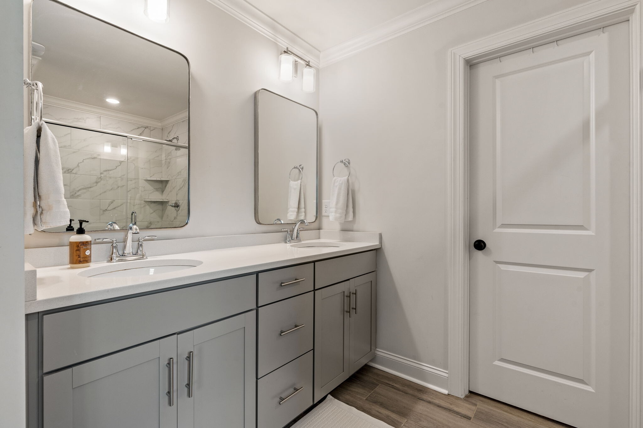 Primary Bathroom - 10 Macdonald Cv