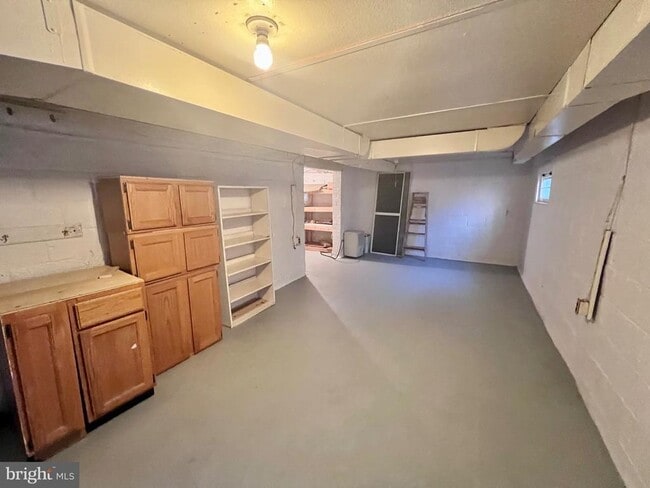 Building Photo - 2525 N George Mason Dr