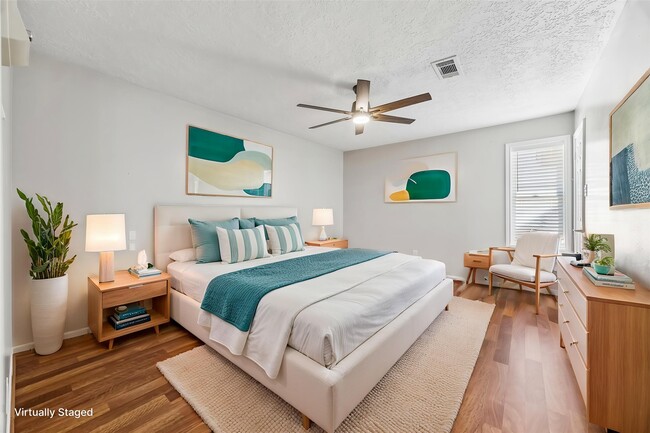 Building Photo - 1030 Crossroads Dr